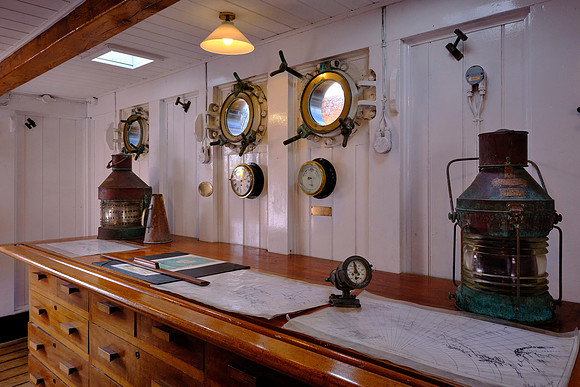 After service as a merchant ship during the WW I, the ship became the first Royal Research Ship.
