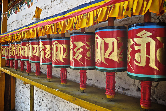 Jigme DorJi Wangchuck Memorial Chorten, built 1974