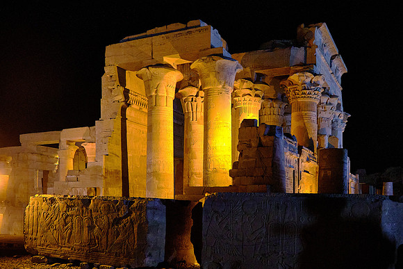 The temple is dedicated to two different gods: Horus (or Haroeris) and Sobek.