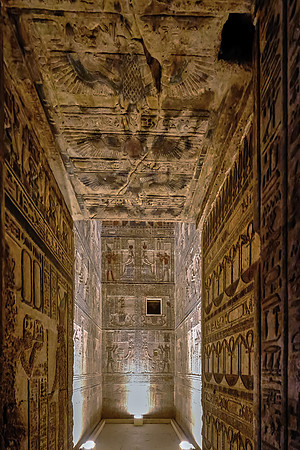The crypts reportedly were used for storing vessels and divine iconography.
