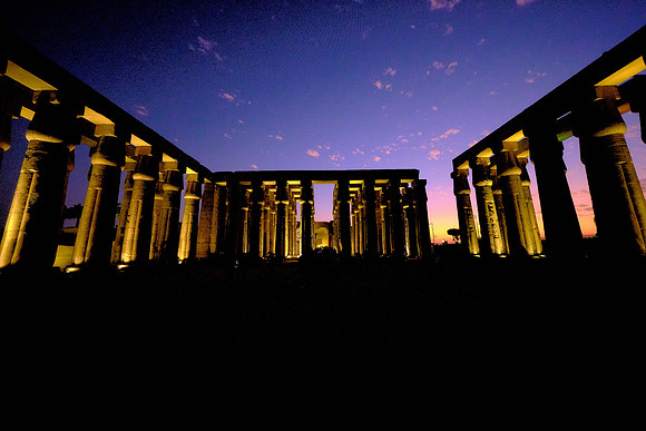 With its statues of Ramses II, it is clear that later pharaohs added to the temple, including Tutankhamun and later Alexander the Great.