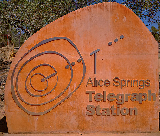 We flew from Melbourne to Alice Springs in the Red Center of Austrialia.