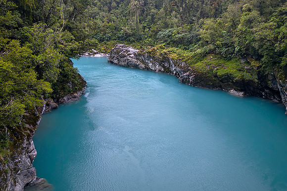 Hokitika Gorge is a stunning natural attraction on New Zealand’s West Coast.