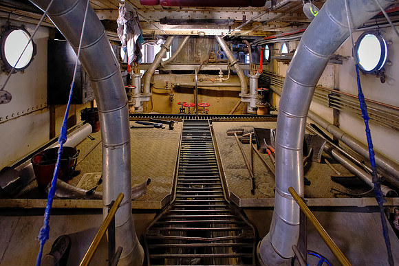 This 166 foot twin-screw steamer has coal-fired triple-expansion engines producing 500 hp for a top speed of 13 knots.