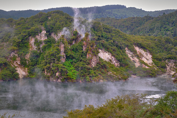 Frying Pan Lake features silica flows, geysers, hot springs, and crater lakes.