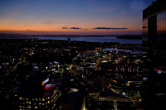 8:52 PM in Auckland.