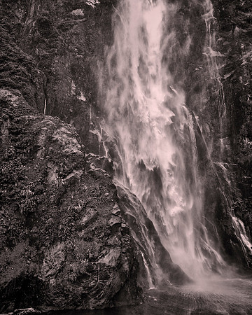 Stirling Falls, Milford Sound, Fiordland National Park, New Zealand