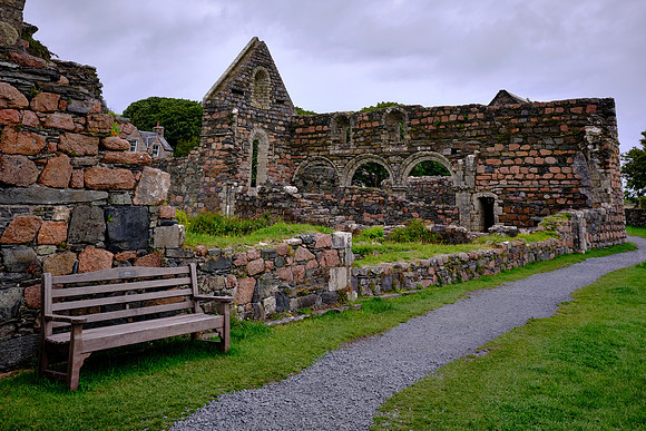 The Iona Nunnery was an Augustinian convent established after the nearby Benedictine monastery in 1203.