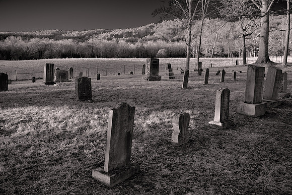 There are a total of 114 graves, 106 of which are inscribed in the Methodist Church Cemetery.