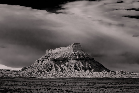 2022 May, Factory Butte, Upper Blue Hills, Utah