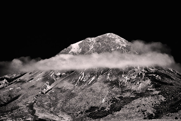 2026 February, on the road in the Southern Alps from Hokitika to Christchurch, New Zealand