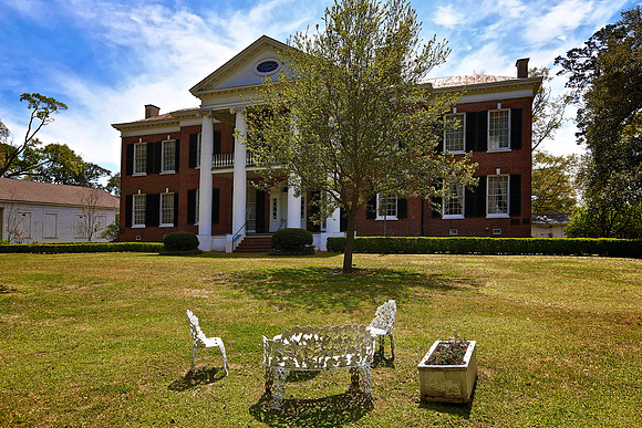 Auburn Antebellum Home, Natchez (built 1811)