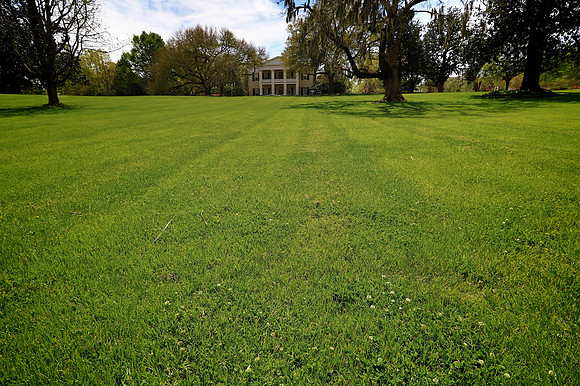 Monmouth Historic Inn, Natchez (built 1818)