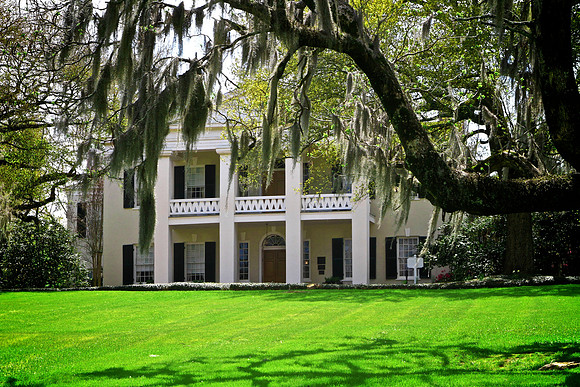 Monmouth Historic Inn, Natchez (built 1818)