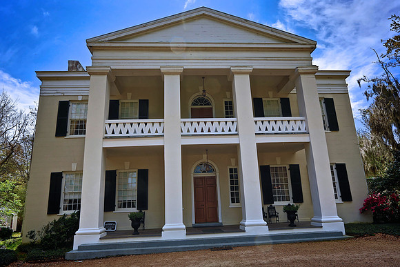 Monmouth Historic Inn, Natchez (built 1818)