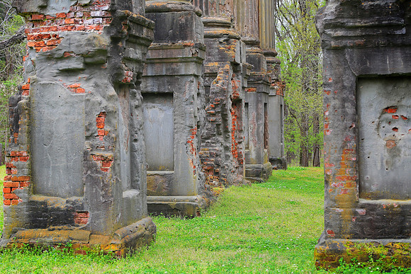 Windsor Ruins, Natchez Trace (built 1859-61; burned 1890)