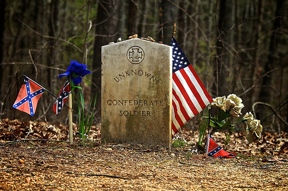 13 Unknown Confederate Graves, Natchez Trace