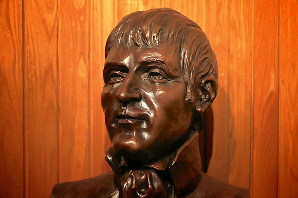 Meriwether Lewis Memorial, Natchez Trace (died 1809 October 11)