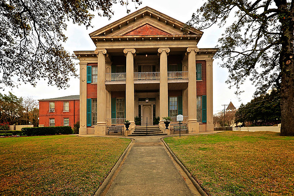 Magnolia Hall, Natchez (built 1858)