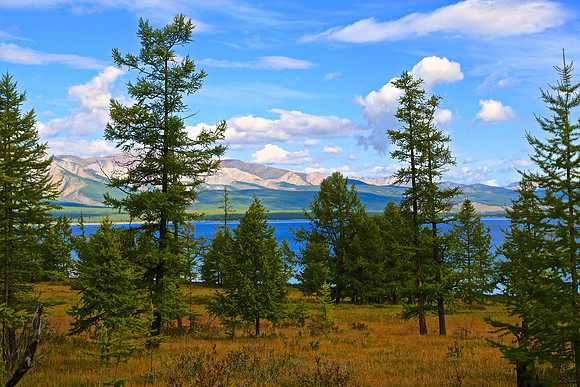 The lake is the second-most voluminous freshwater lake in Asia and holds almost 70% of Mongolia's fresh water and 0.4% of all the fresh water in the world.