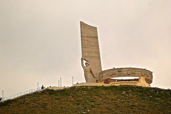 Zaisan Memorial (Soviet), Ulaanbaatar:  honors Soviet soldiers killed in World War II