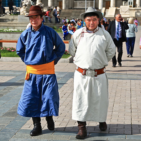 Wedding participants in Sukhbaatar Square, Ulaanbaatar