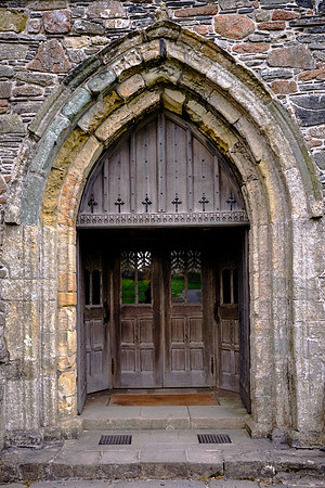 The abbey marks the foundation of a monastic community by St. Columba.