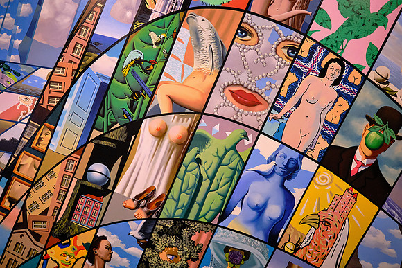 Erró has donated a tremendous collection of his invaluable works.