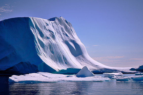Sea ice reflects about 60% of incoming solar radiation.
