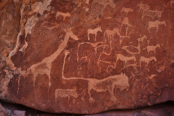 Ancient rock engravings (2000 to 6000 years old), Twyfelfontain, Damaraland, northwest Namibia