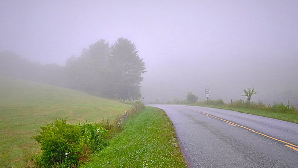 Foggy morning, Blue Ridge Parkway
