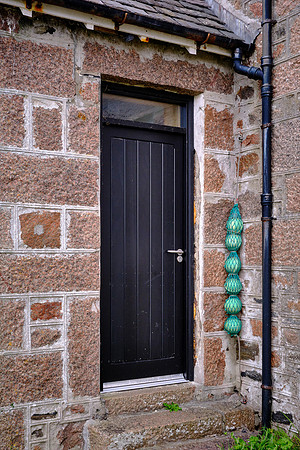 Iona is home to both an Augustinian convent and the Iona Abbey established by Columba in 563 AD.