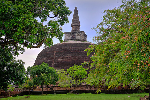 Rankoth Vehera is an ancient stupa located in Polonnaruwa and was built by Nissanka Malla of Polonnaruwa who ruled the country from 1187 to 1196 CE, Sri Lanka