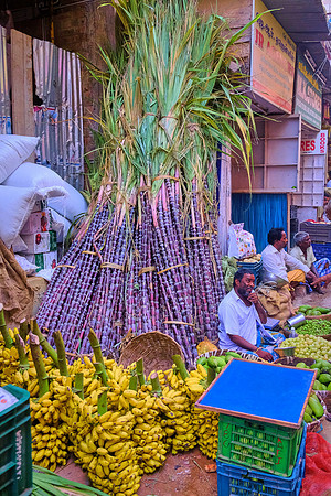 Street commerce in Kancheepuram.