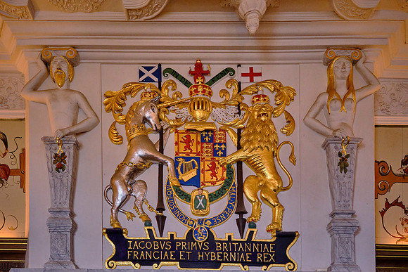 The castle continued to be a royal residence until 1633.