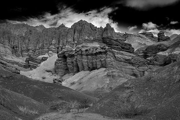 Quebrada de las Conchas (Canyon of the Shells) on the road from Cafayate to Salta, Argentina