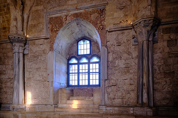 The castle is one of the best-preserved medieval castles in Southern Italy.