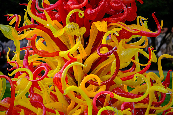 Dale Chihuly at the Biltmore Estate in the day, Asheville, NC