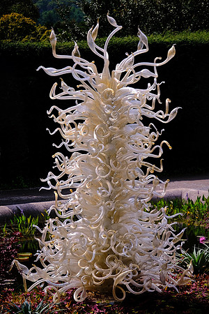 Dale Chihuly at the Biltmore Estate in the day, Asheville, NC