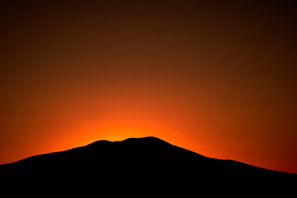 Sunset over the Erg Chebbi dunes, Merzouga, Sahara Desert, High Atlas Mountains, Morocco