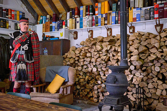 The estate supported grouse and pheasant hunts for Scottish and foreign hunters.