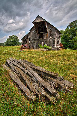 Old barn (built 1901) on the road to Elkins, WV