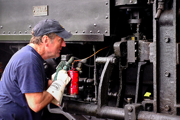 Shay No. 2 uses a gallon of oil a day