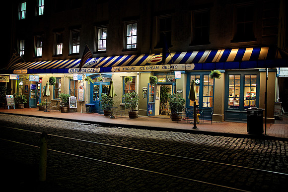 Nighttime in Savannah, GA