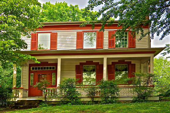 McCall-Dale Town House