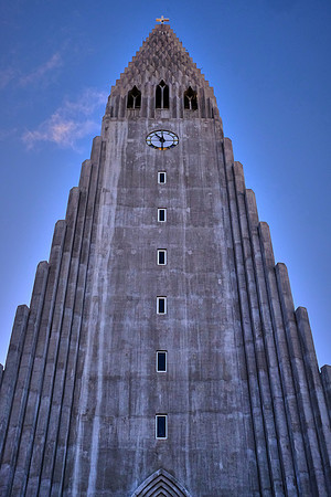 Hallgrímskirkja, a Lutheran parish church and the largest church in the country, Reykjavík, Iceland