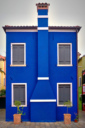 Burano is famous for the lace working art, a tradition since the 16th century.