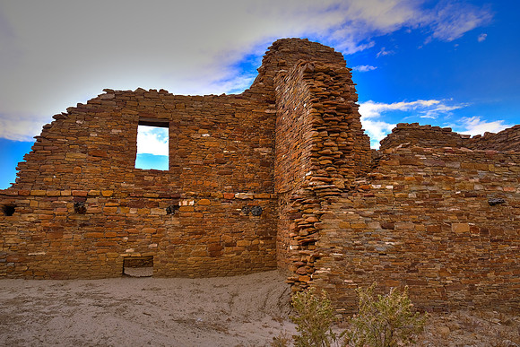 Many Chacoan buildings were aligned to capture the solar and lunar cycles and required skillfully coordinated construction.
