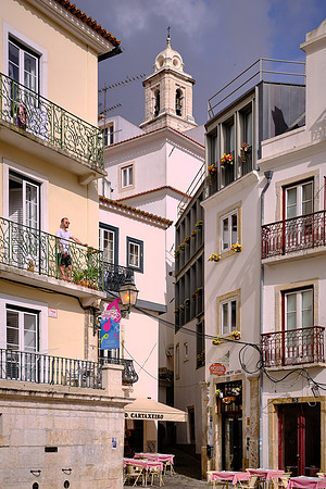 Later Lisbon was captured by the Moors in the 8th century.
