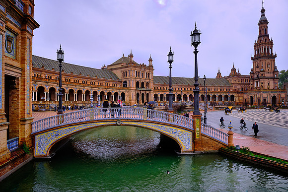 We visited the Plaza de España in Seville, Spain, built for the Ibero-American World’s Fair of 1929.